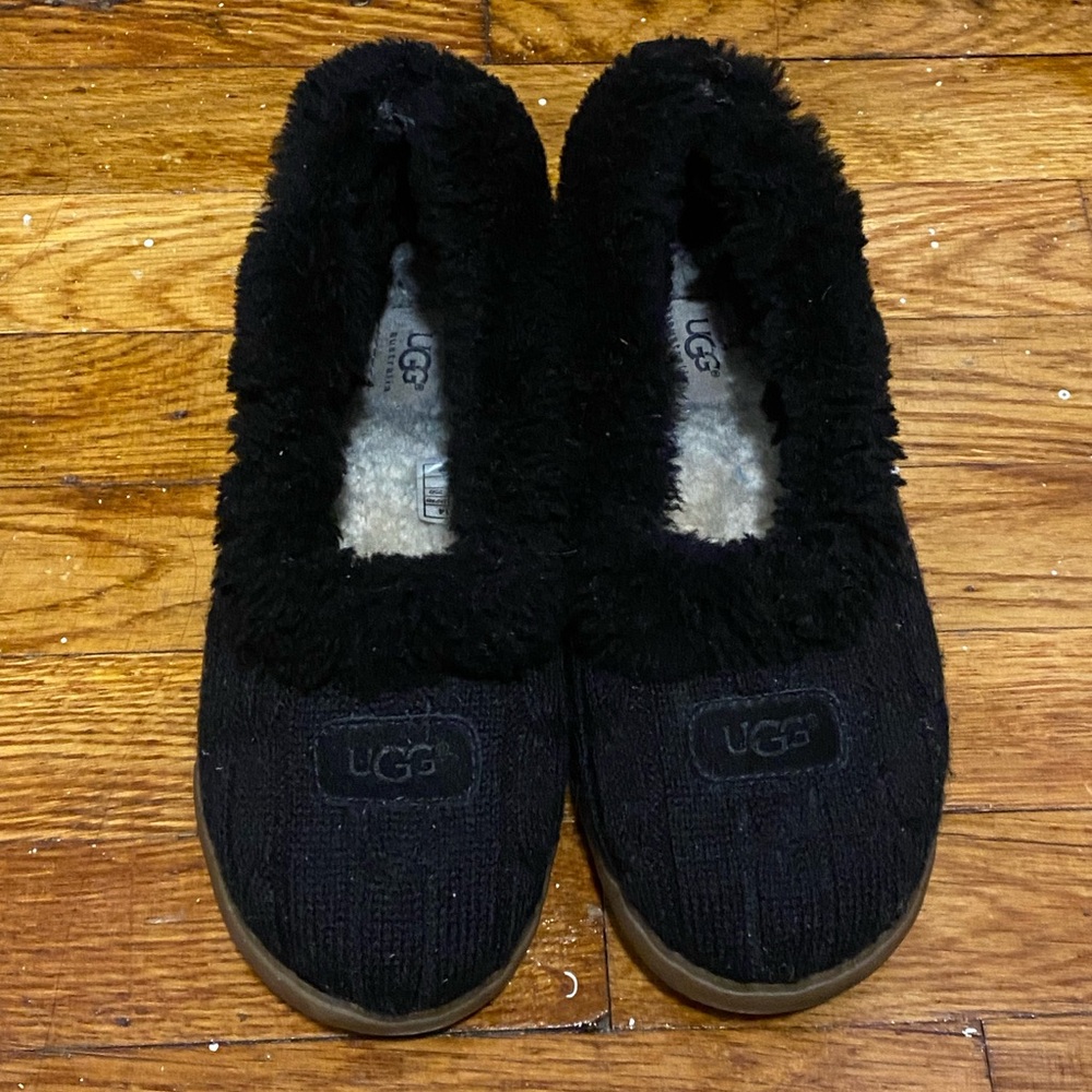 UGG Rylan Women’s Knit Sheepskin Slip Ons